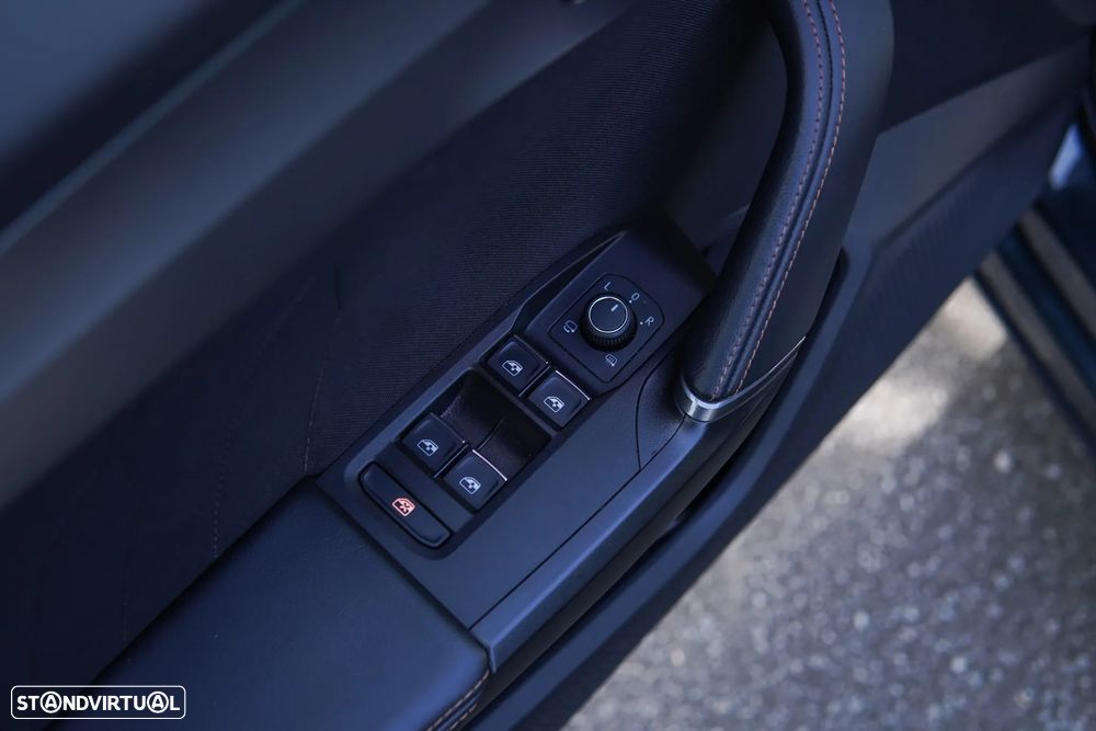 Cupra Formentor 1.4 e-Hybrid Sport DSG - 28