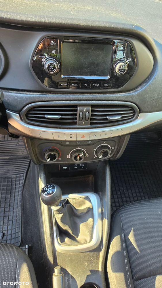 Fiat Tipo 1.6 MultiJet Easy - 20