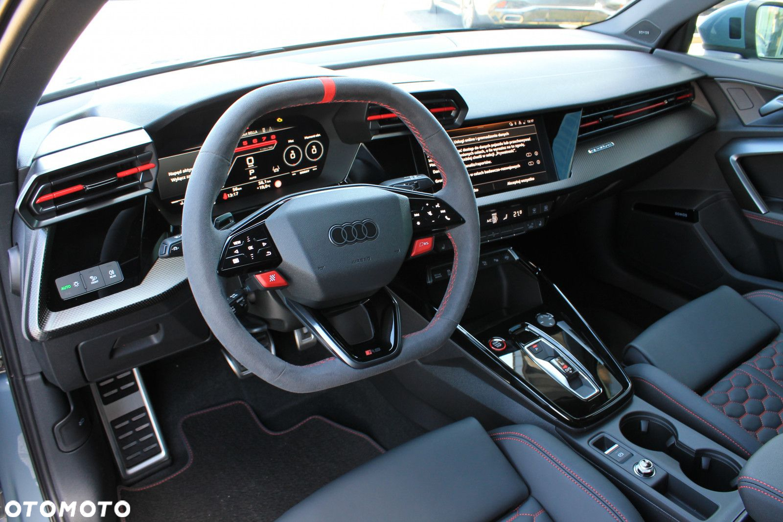 Audi RS3 Sportback - 16
