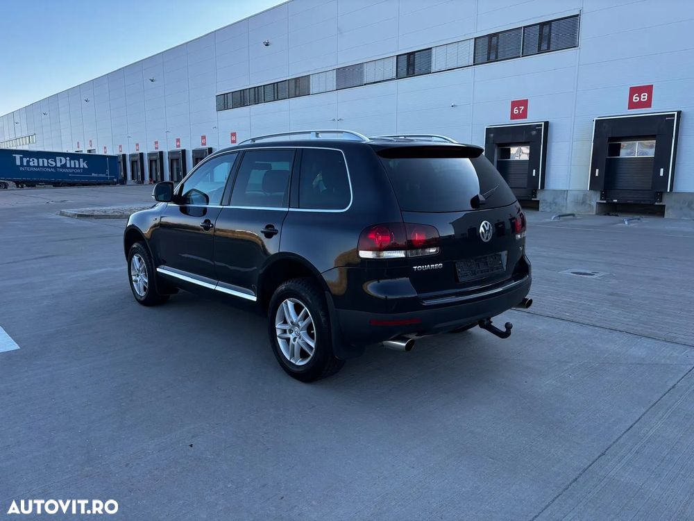 Volkswagen Touareg - 4