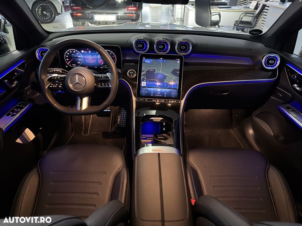 Mercedes-Benz GLC 200 4Matic 9G-TRONIC AMG Line Advanced - 12