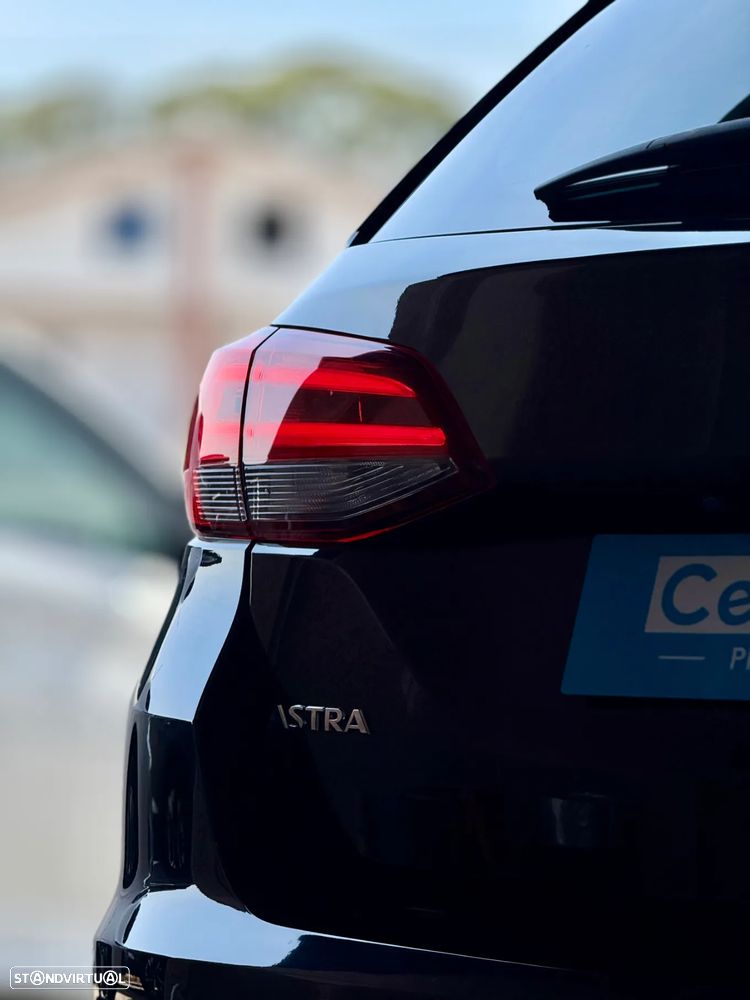 Opel Astra Sports Tourer 1.2 T Ultimate S/S - 32