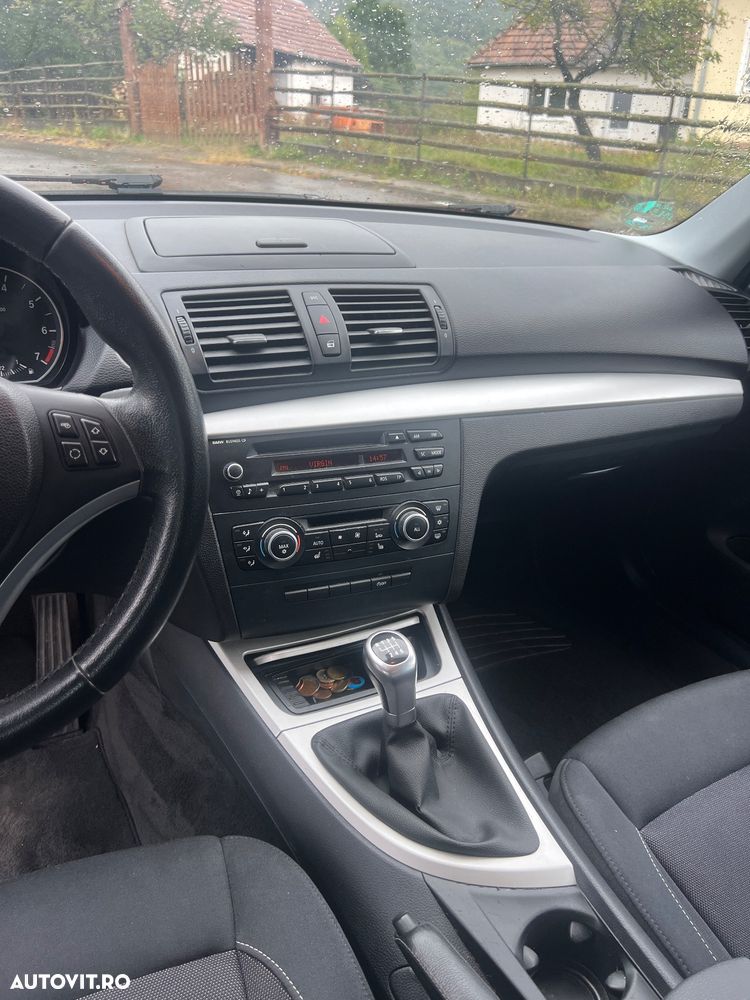 BMW Seria 1 118i - 7