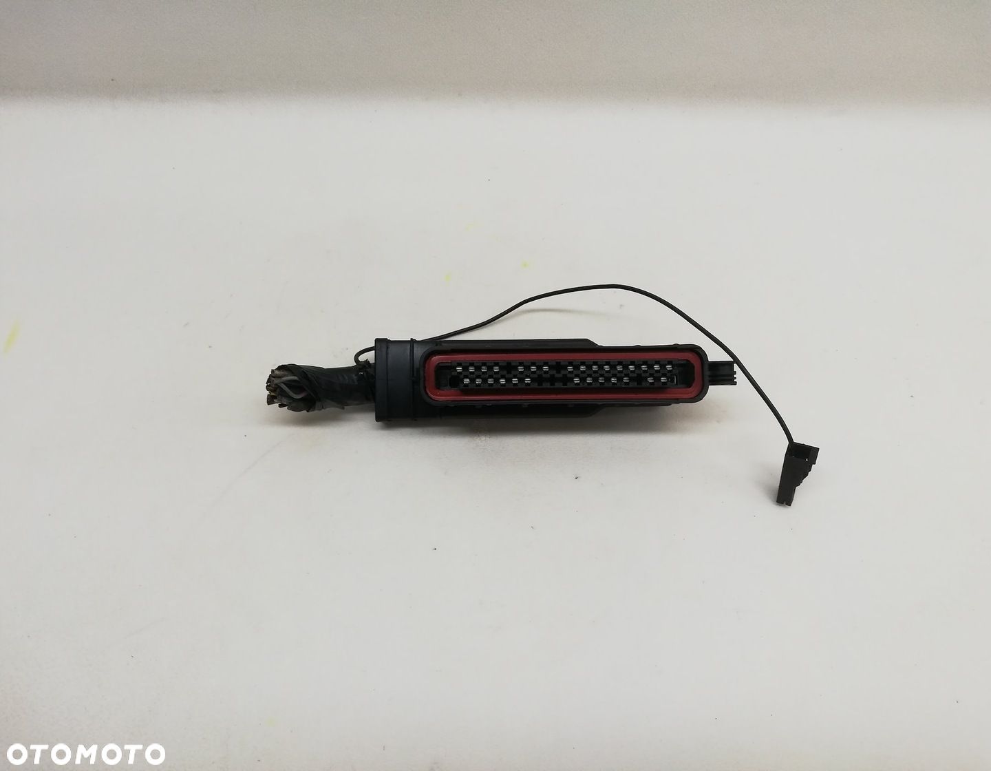 WTYCZKA STERONIKA SILNIKA FIAT SIENA 1.4 IAW 1G7SP.71 46534304 61602.737.01 - 1