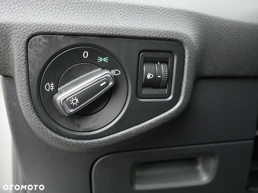 Volkswagen Golf Sportsvan - 17