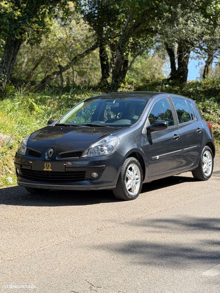 Renault Clio 1.2 16V Dynamique Luxe - 3