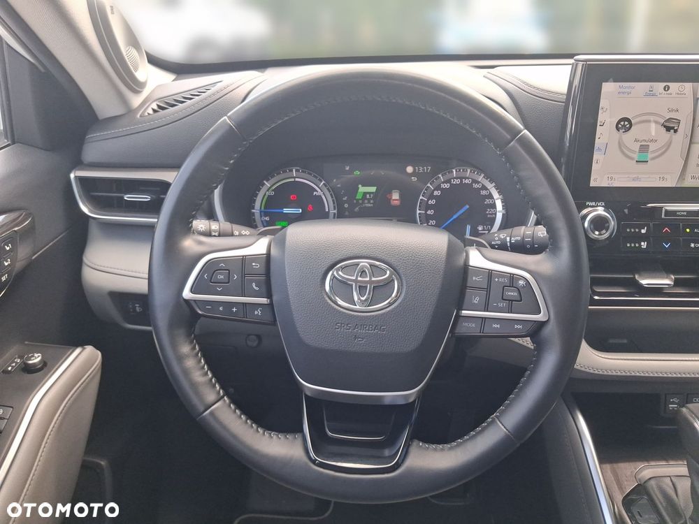 Toyota Highlander - 16