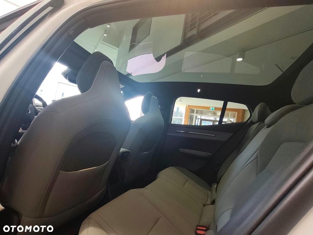 Volvo EX30 69kWh Twin Motor Ultra - 27
