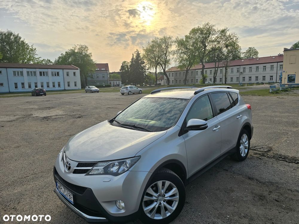 Toyota RAV4 2.2 D-4D Premium - 2