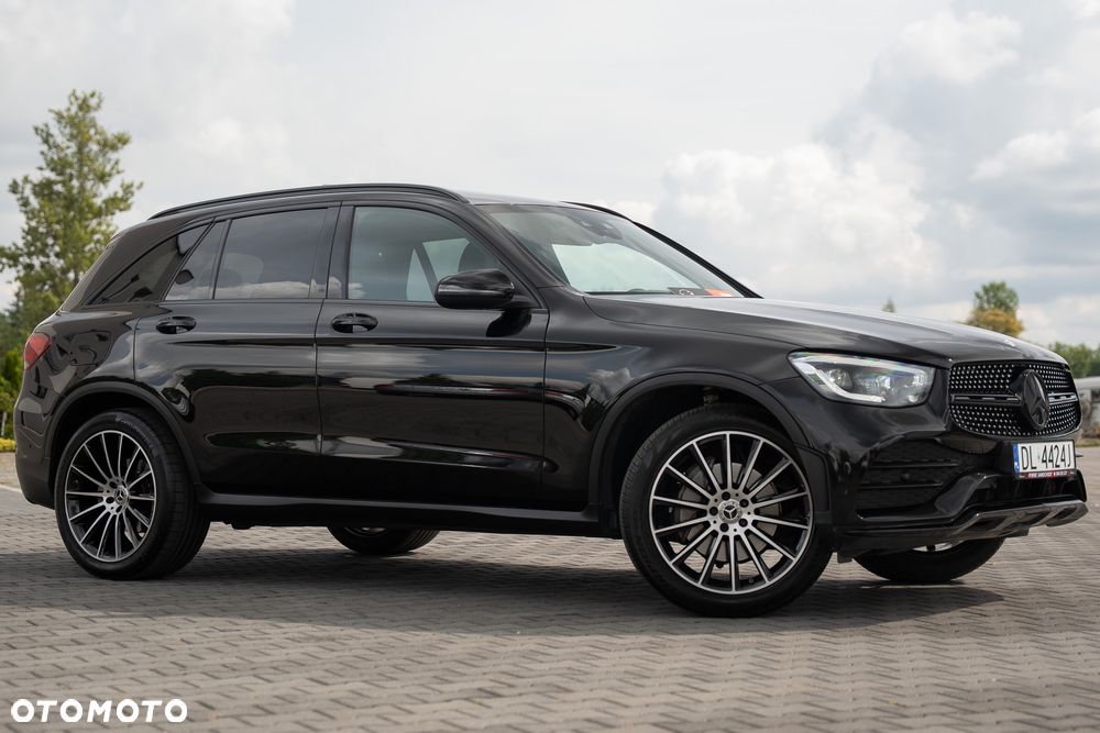 Mercedes-Benz GLC 200 4Matic 9G-TRONIC AMG Line - 8