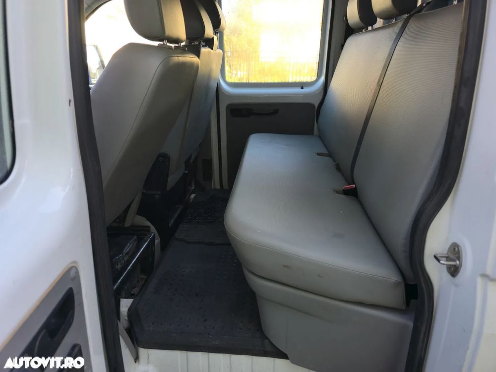 Volkswagen Transporter - 7