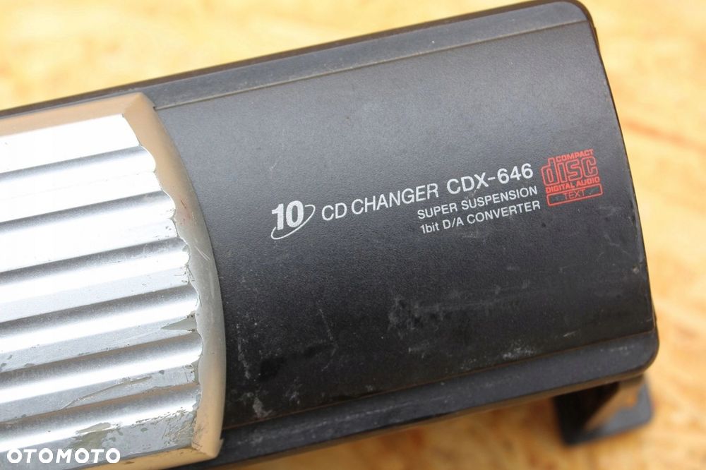 Zmieniarka CD SONY CDX-646 10 płyt - 2