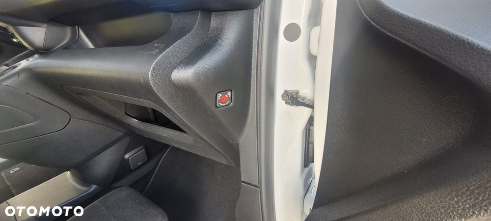 Opel Combo - 20