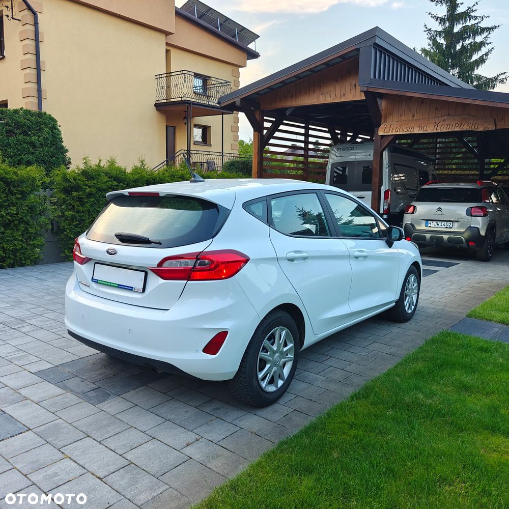Ford Fiesta - 9