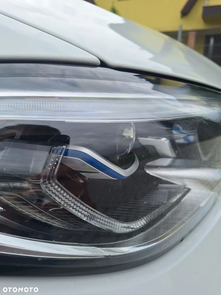 BMW Seria 3 330i xDrive Sport Line sport - 13