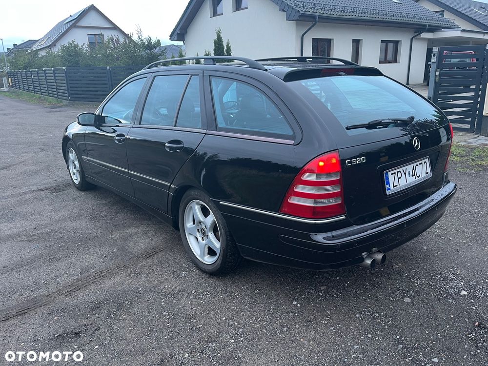 Mercedes-Benz Klasa C 320 T Avantgarde - 5
