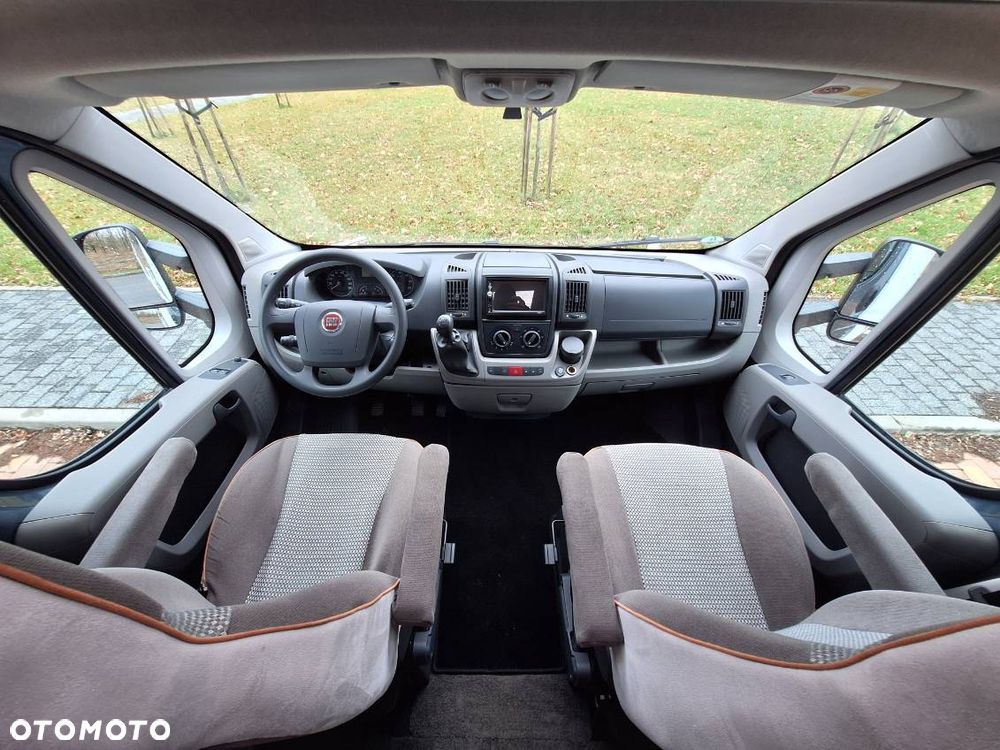 Carado T344 półintegra klimatyzacja hak - 28