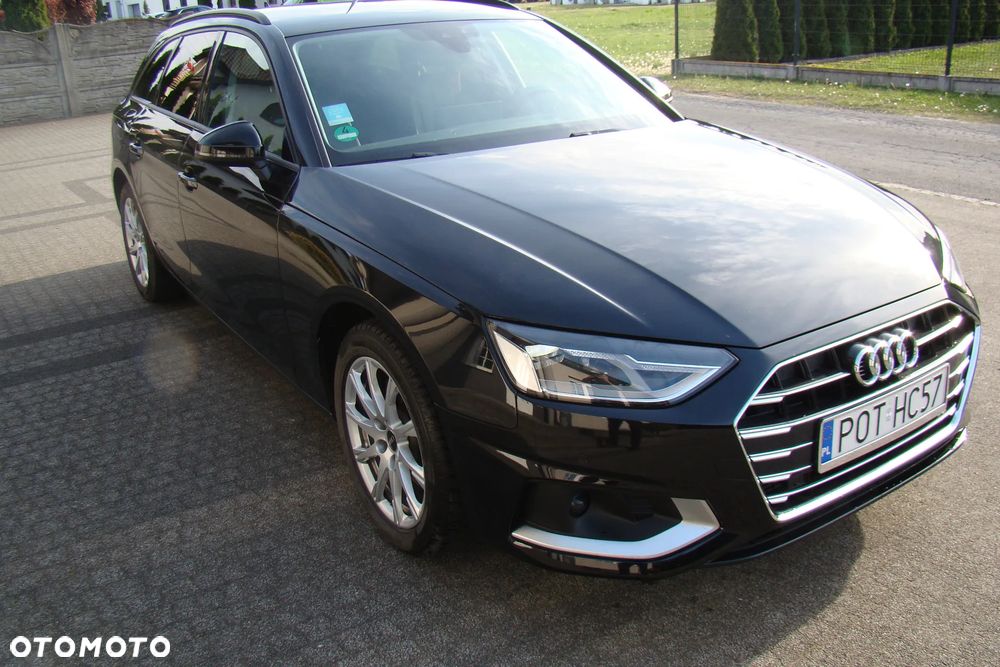 Audi A4 Avant 35 TFSI S tronic - 18