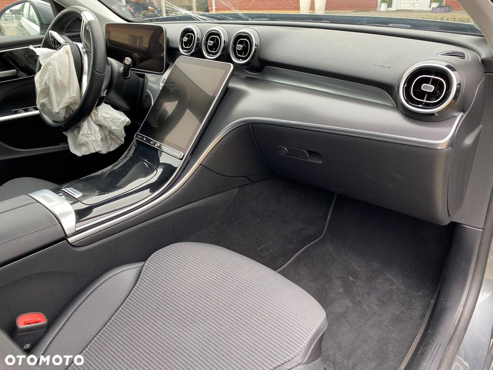 Mercedes-Benz Klasa C ver-180-mhev - 13