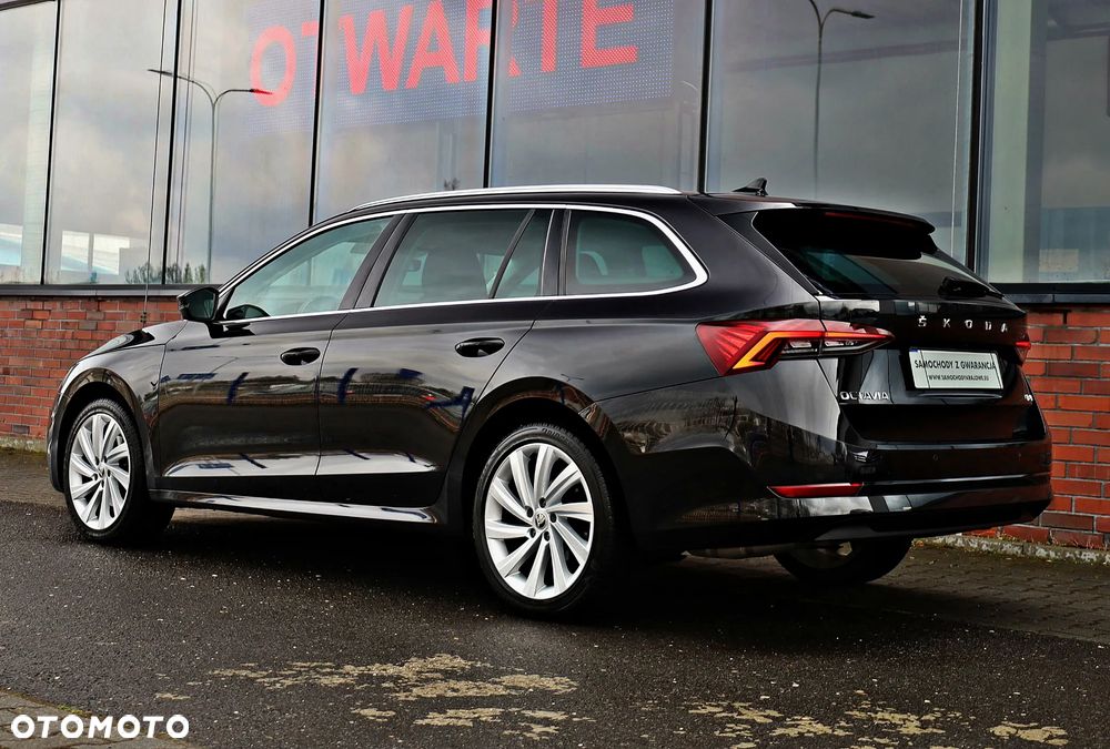 Skoda Octavia 2.0 TDI 4x4 Style DSG - 10