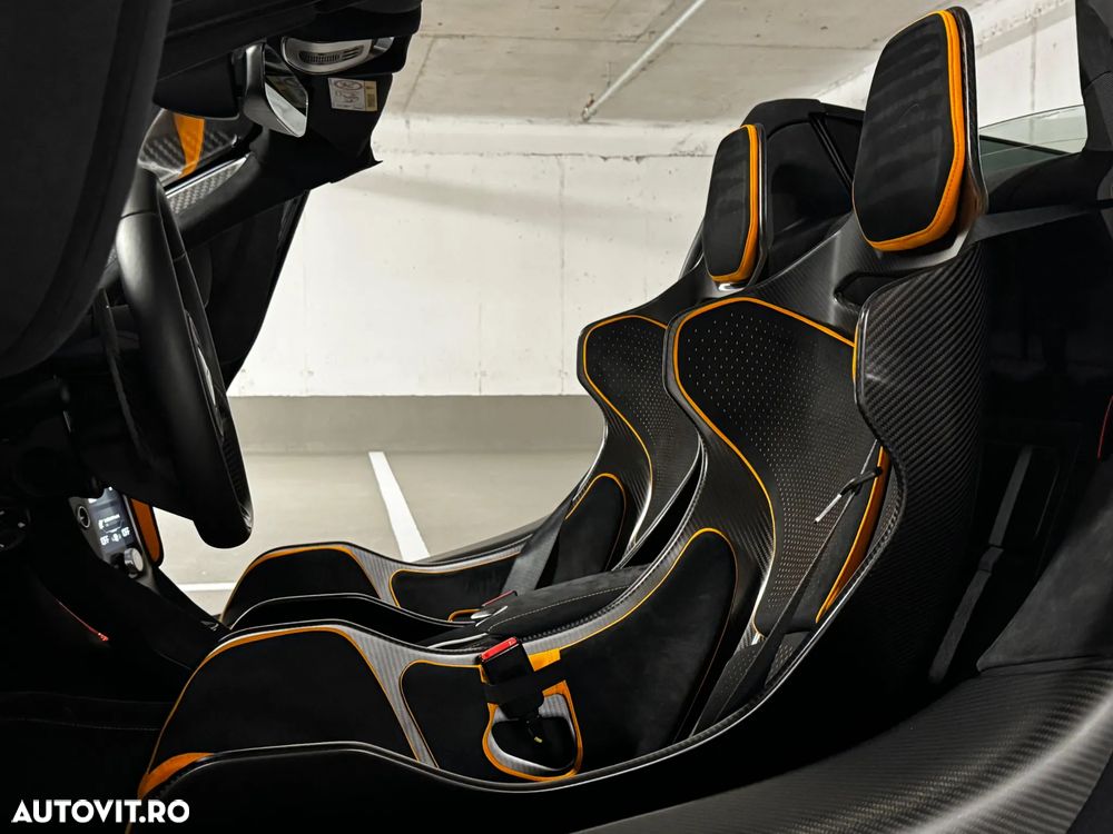 McLaren 750S Spider - 34