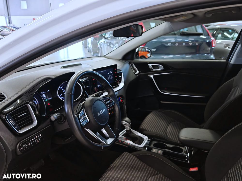 Kia XCeed 1.6 GDI 6DCT PHEV Vision - 8