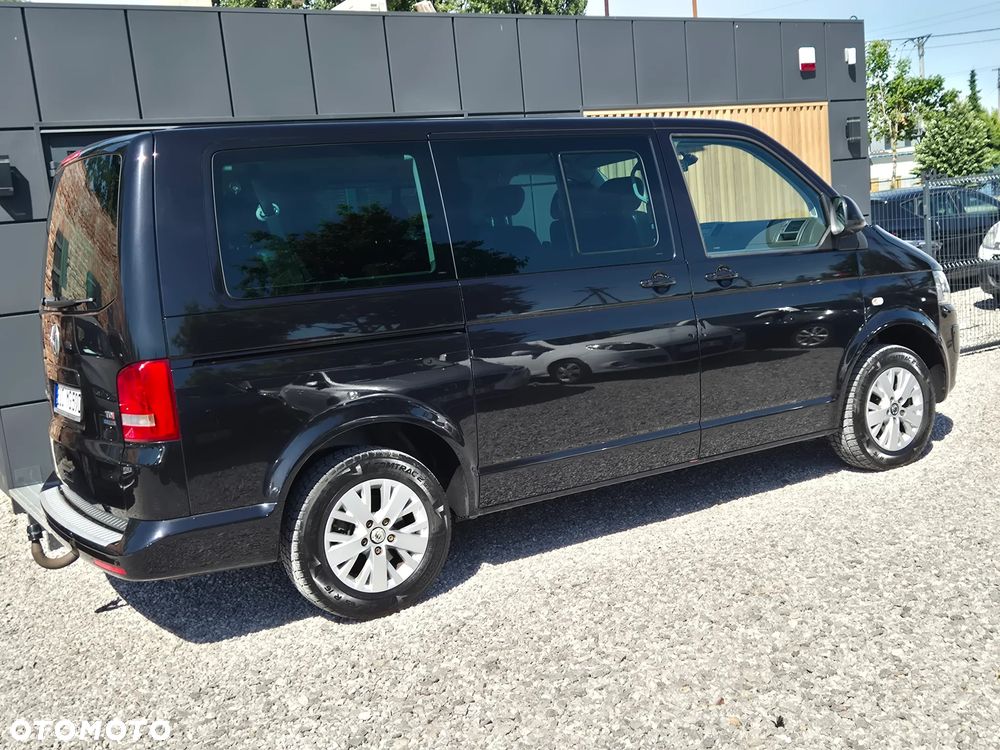 Volkswagen Caravelle - 13