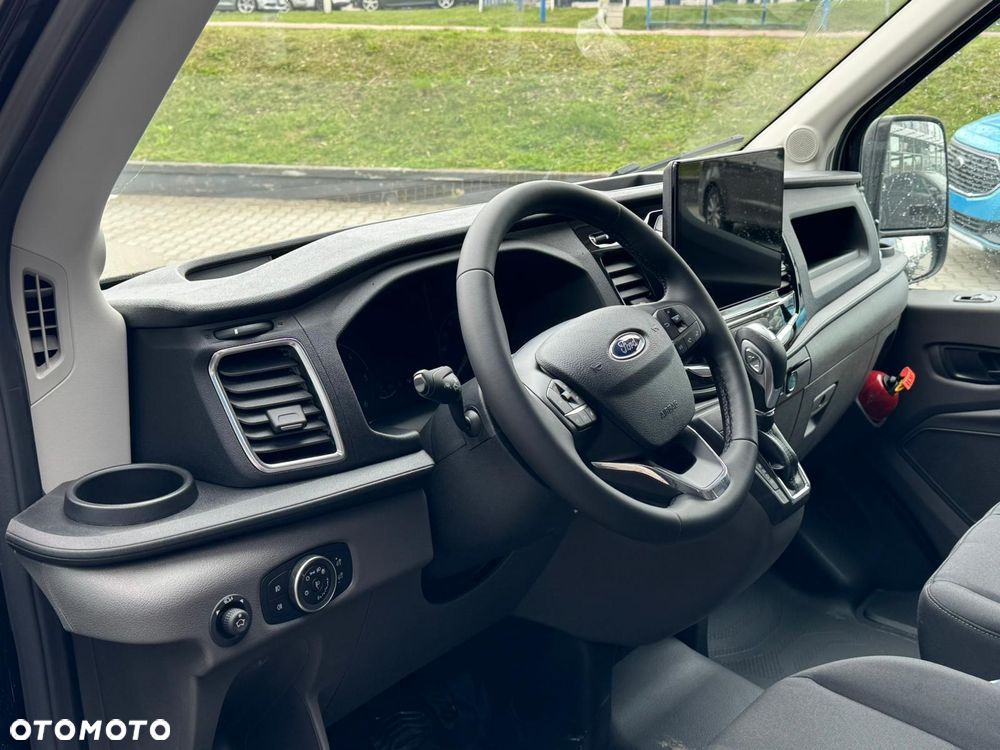 Ford Transit - 9