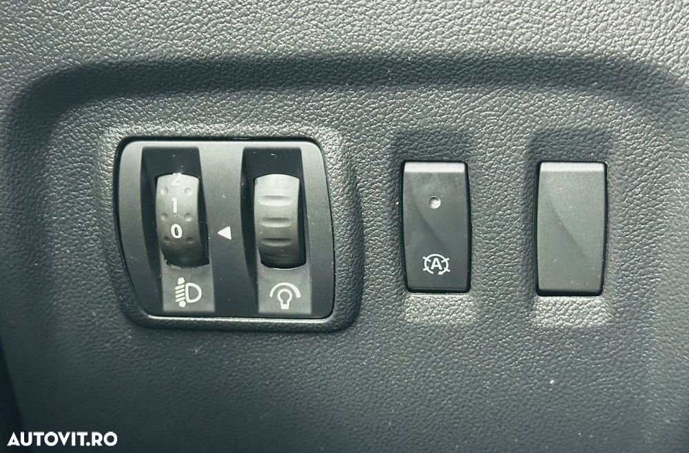 Renault Captur TCe Energy Xmod - 34
