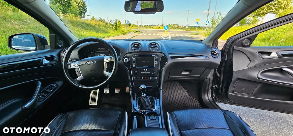 Ford Mondeo 2.0 TDCi Titanium X - 10