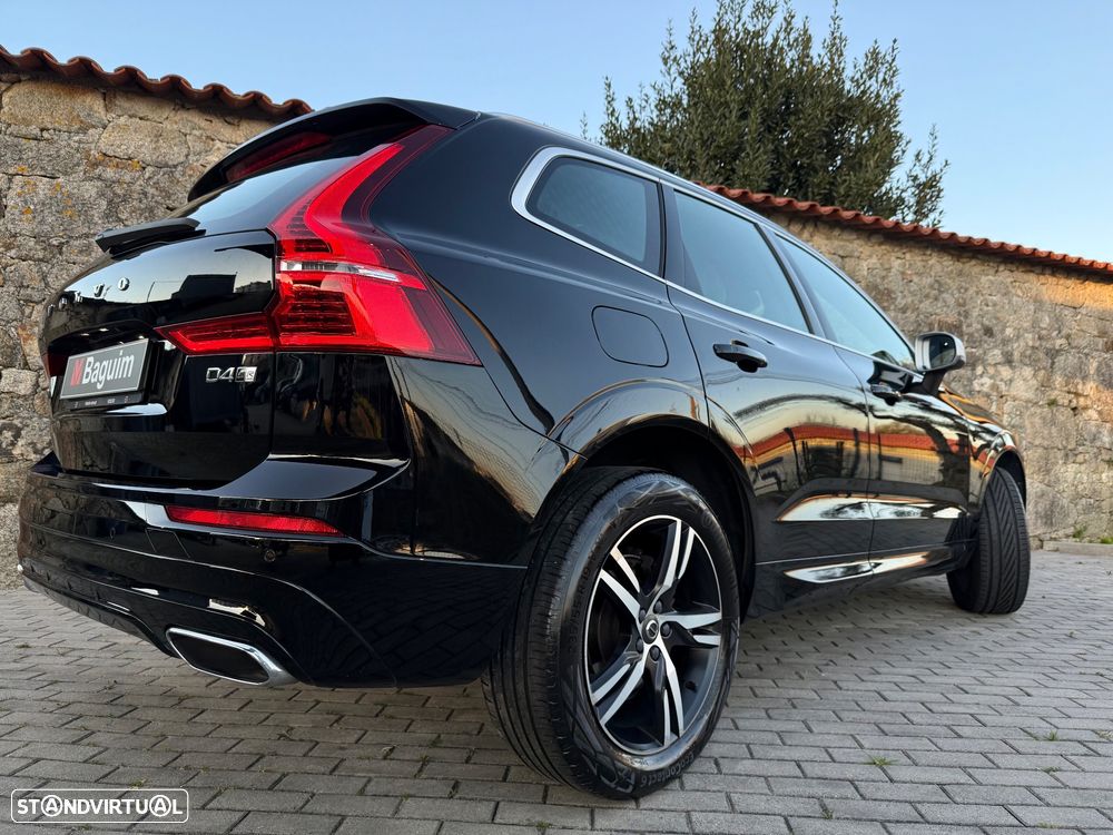 Volvo XC 60 2.0 D4 R-Design Geartronic - 11
