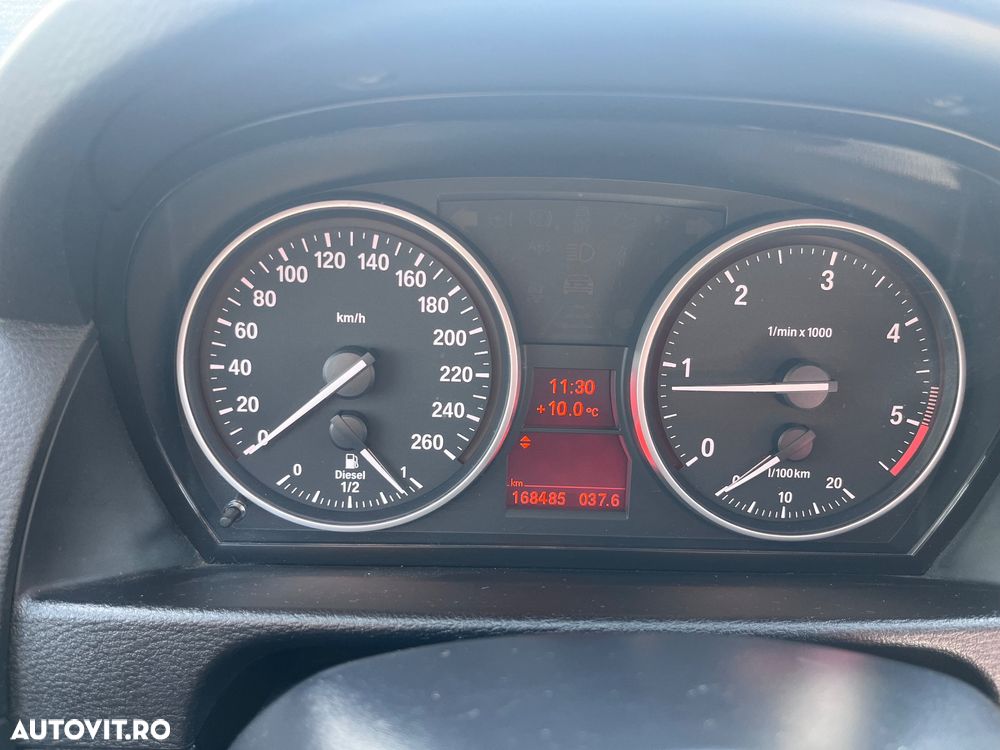 BMW X1 xDrive20d Sport Line - 8