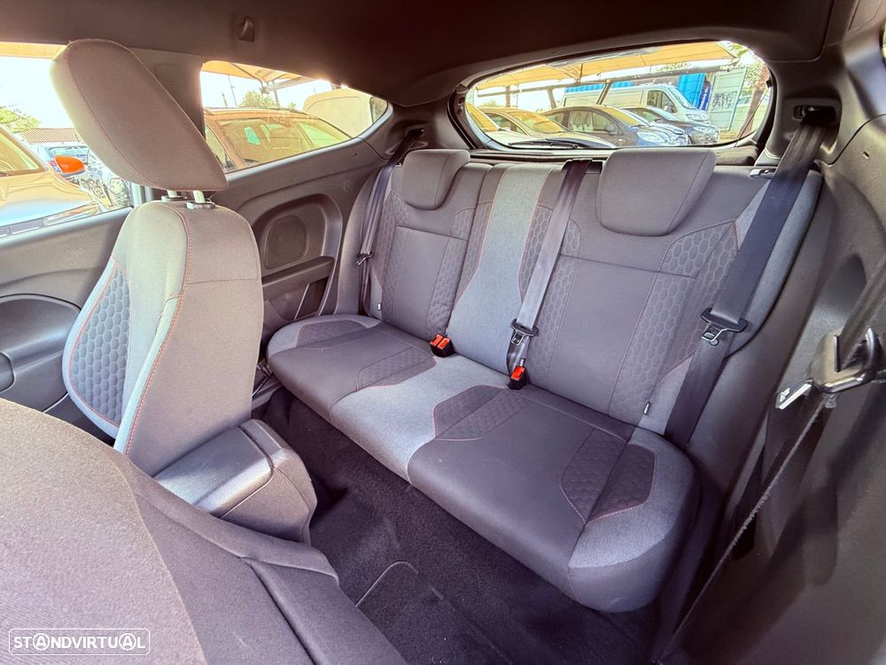 Ford Fiesta 1.0 T EcoBoost STLine - 25