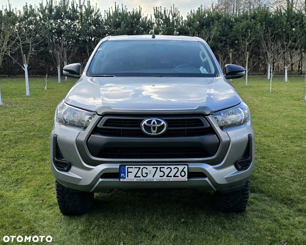 Toyota Hilux 2.4 D-4D Double Cab DLX 4x4 - 2