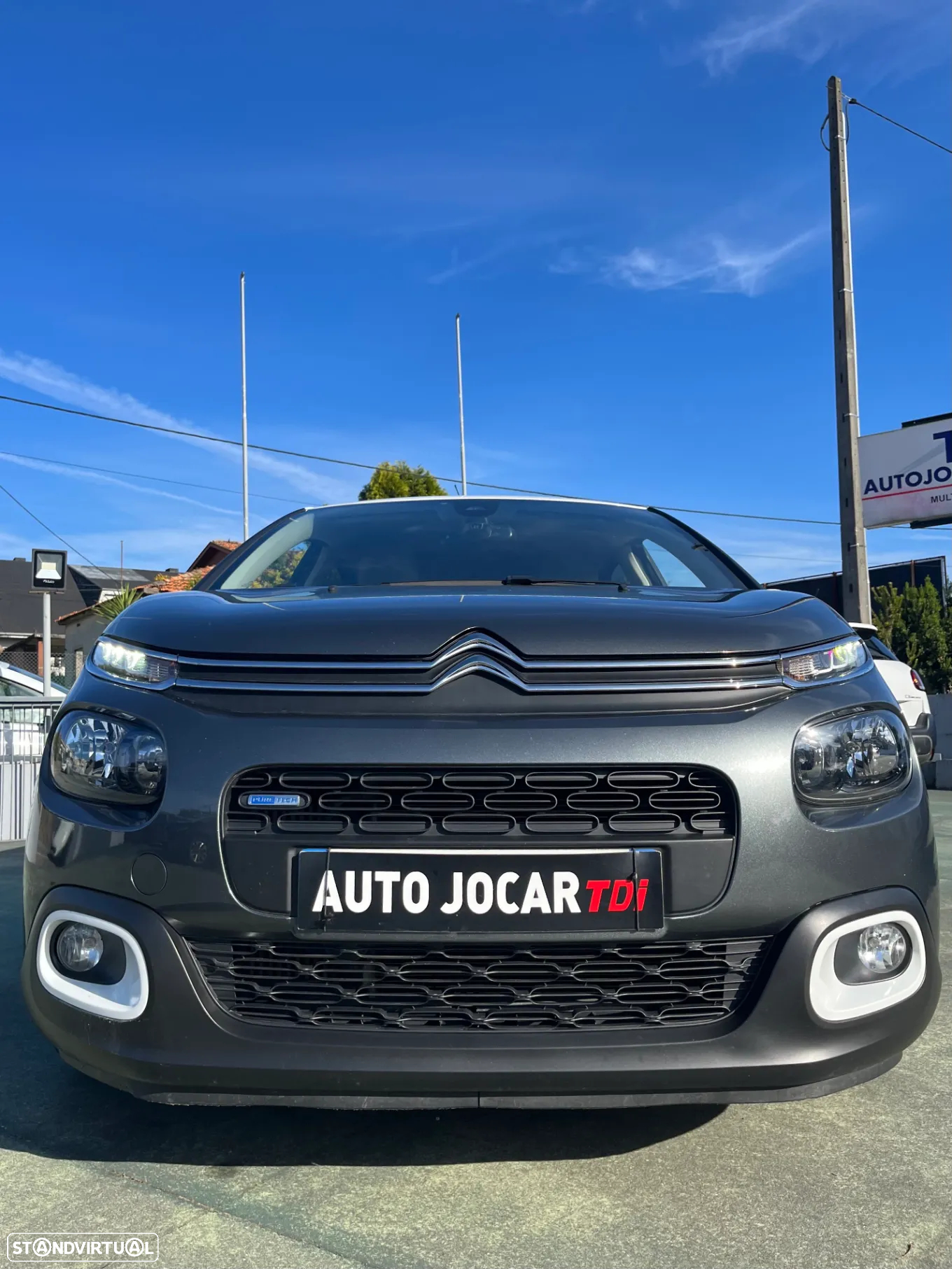 Citroën C3 1.2 PureTech Shine EAT6 - 2