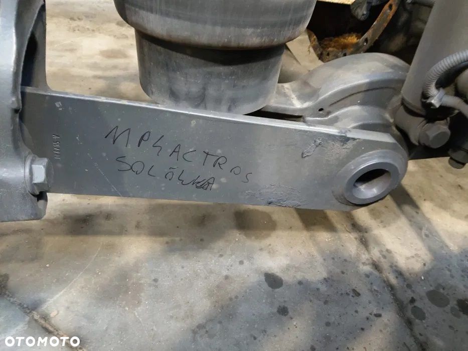 Stabilizator z łącznikiem Mercedes Actros MP4 - 5