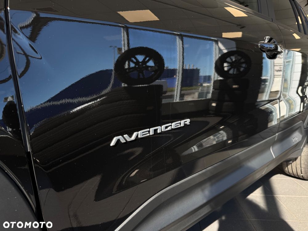Jeep Avenger - 12