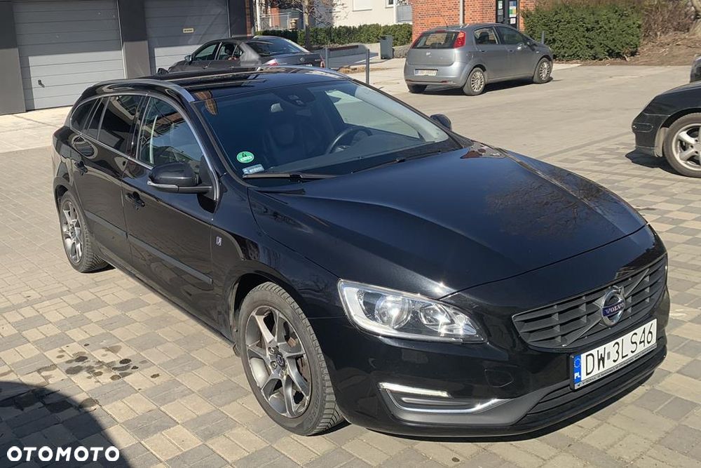 Volvo V60 D2 Drive-E Ocean Race - 2
