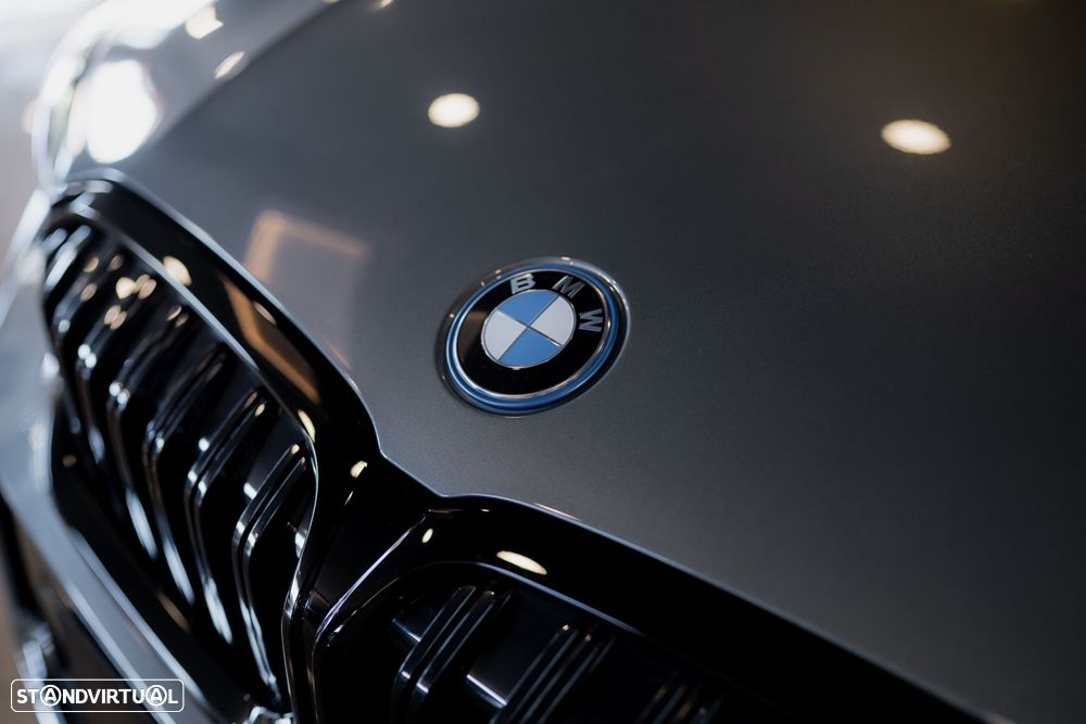 BMW 320 e Pack M Auto - 9