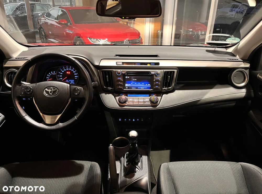 Toyota RAV4 2.0 D-4D 4x2 Start-Stop Executive - 9