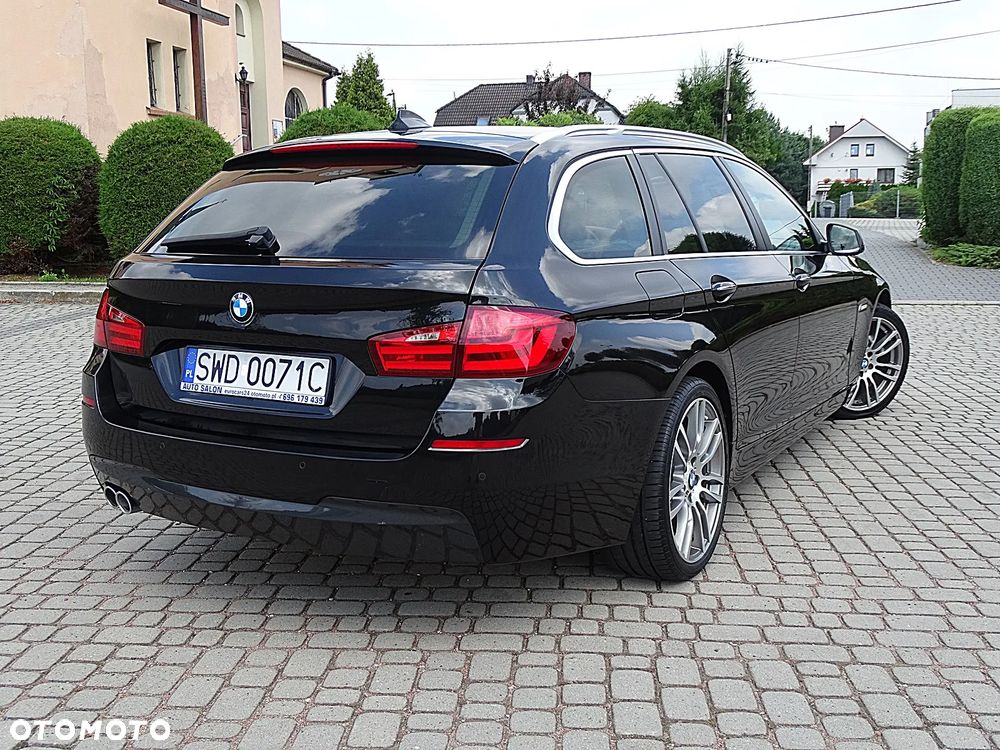BMW Seria 5 520d - 26