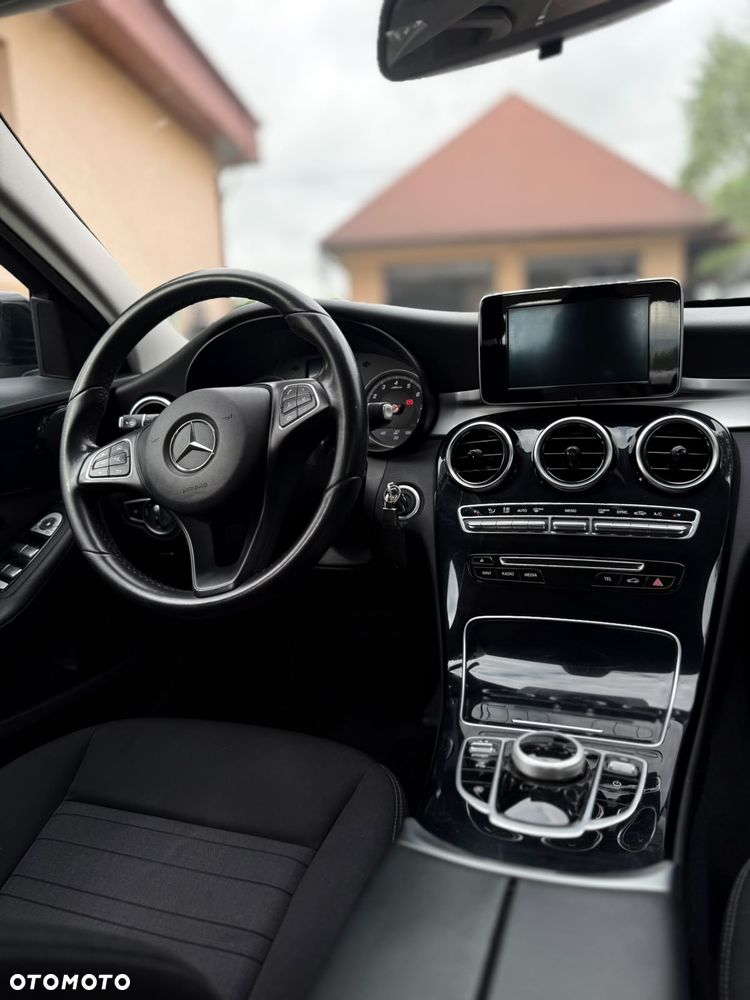 Mercedes-Benz Klasa C 160 9G-TRONIC - 8