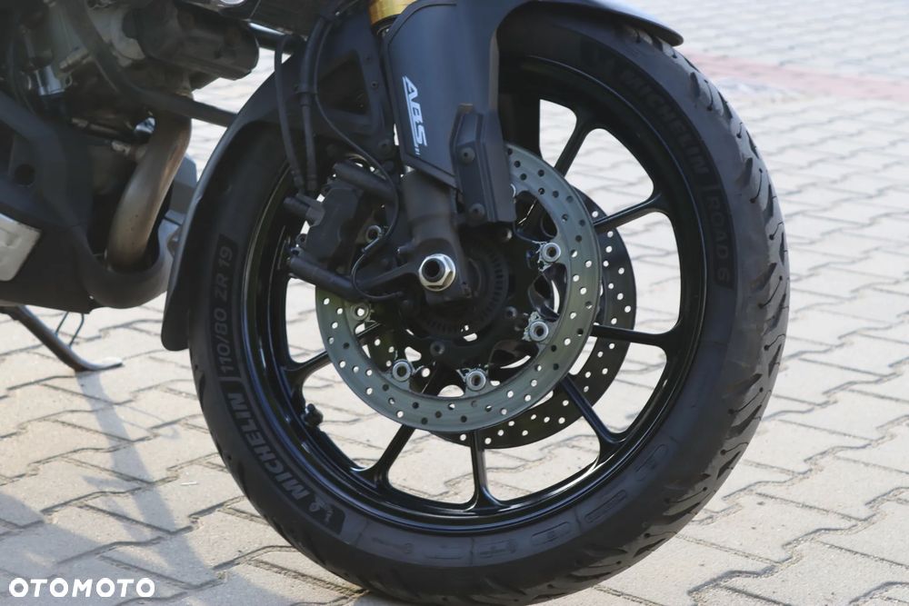 Suzuki V-STROM - 15