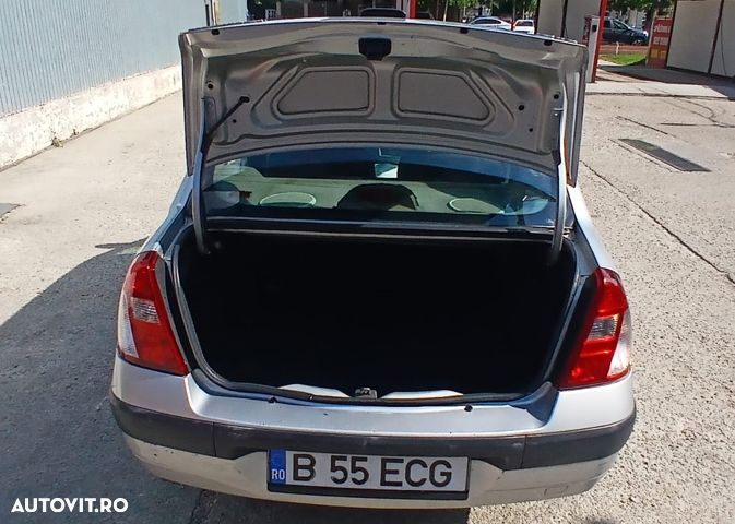 Renault Symbol 1.5dCi Expression - 8