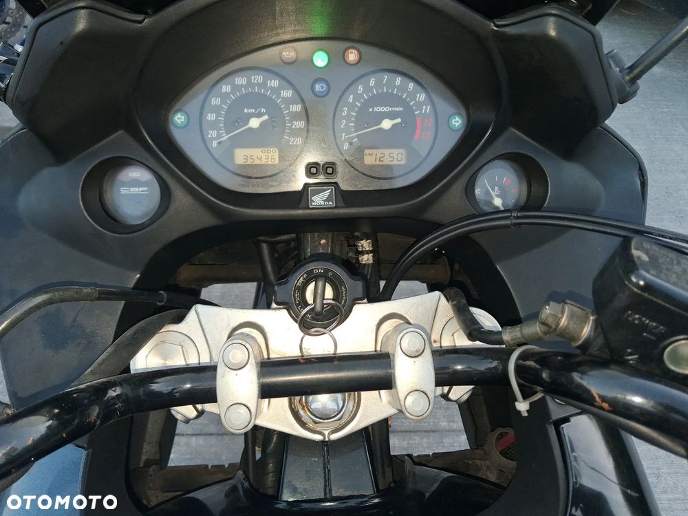 Honda CBF - 9