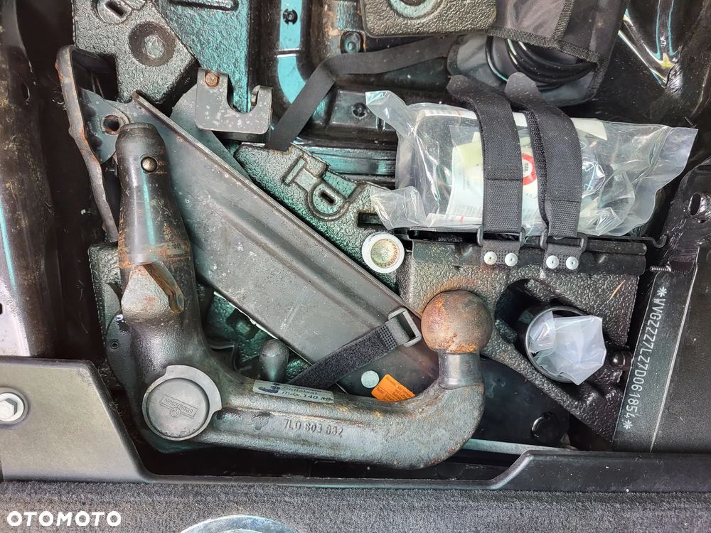 Volkswagen Touareg 4.2 V8 FSI Tiptr - 9