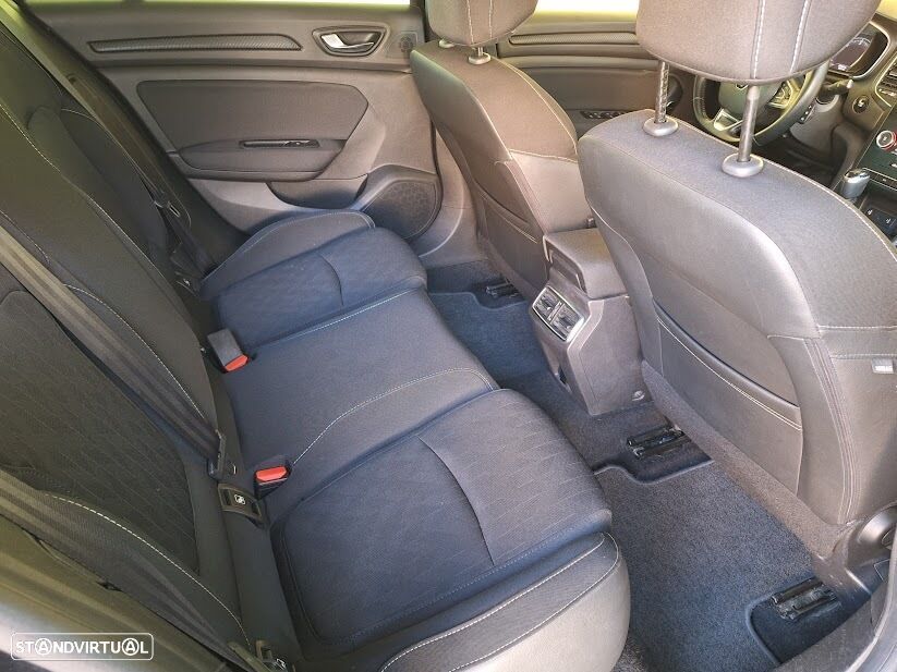 Renault Mégane Sport Tourer 1.5 dCi Limited - 9