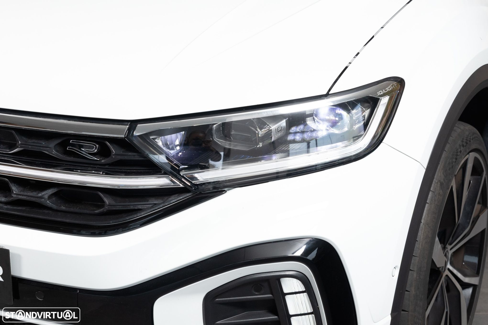 VW T-Roc 1.5 TSI R-Line DSG - 6