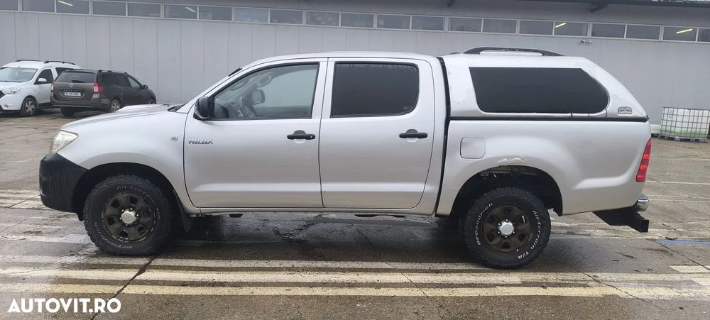 Toyota Hilux 4x4 Double Cab - 4