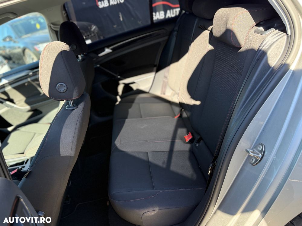 Volkswagen Golf 1.4 TSI Sound - 20